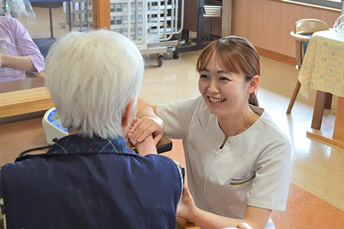 吉野桃花